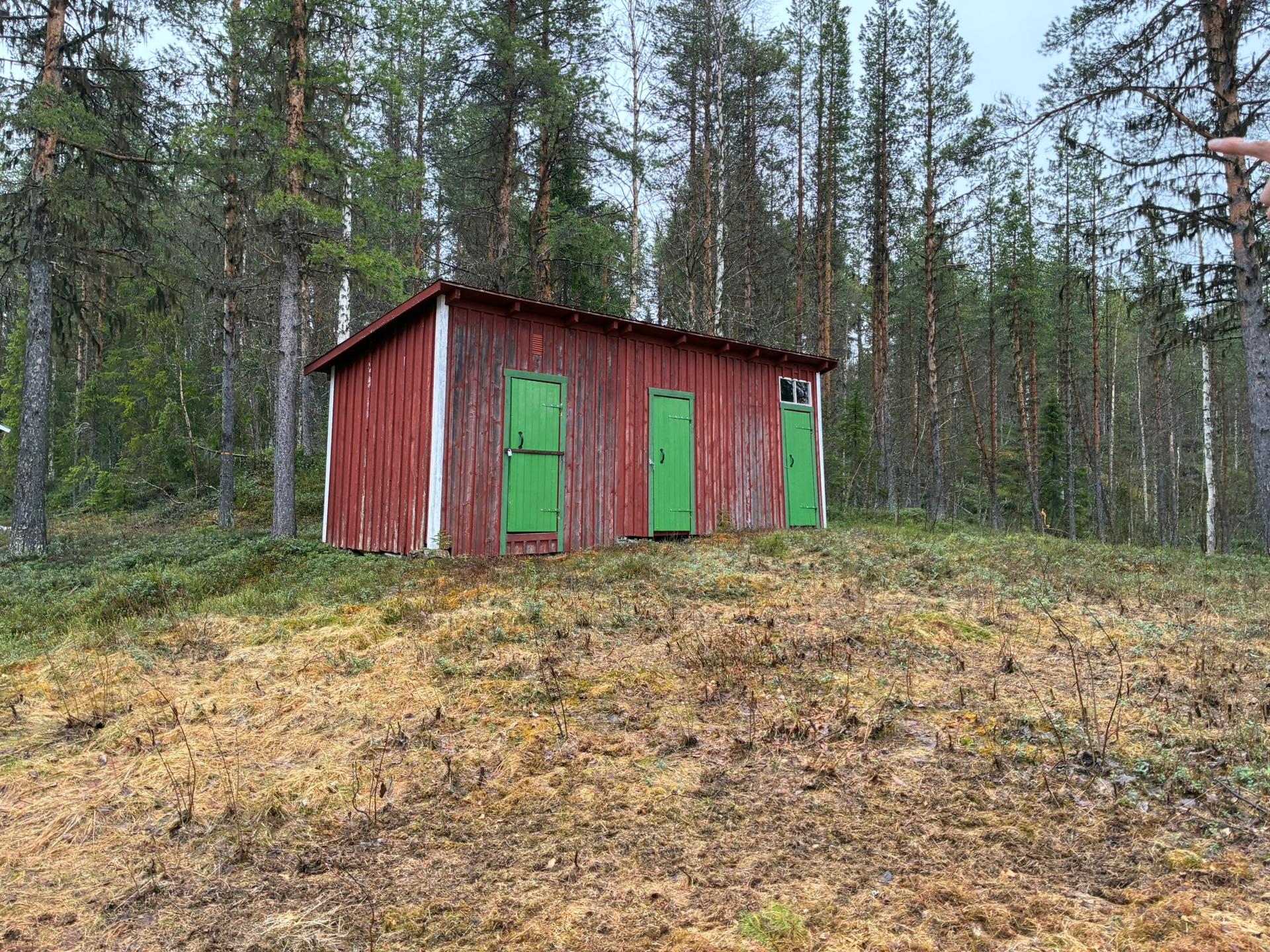 Dass och vedbod